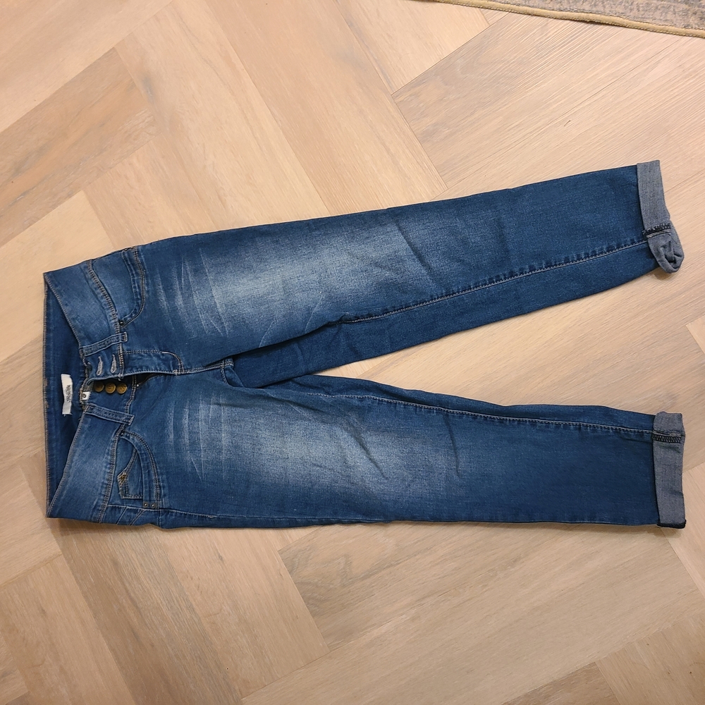 Stylish Blue Denim Jeans